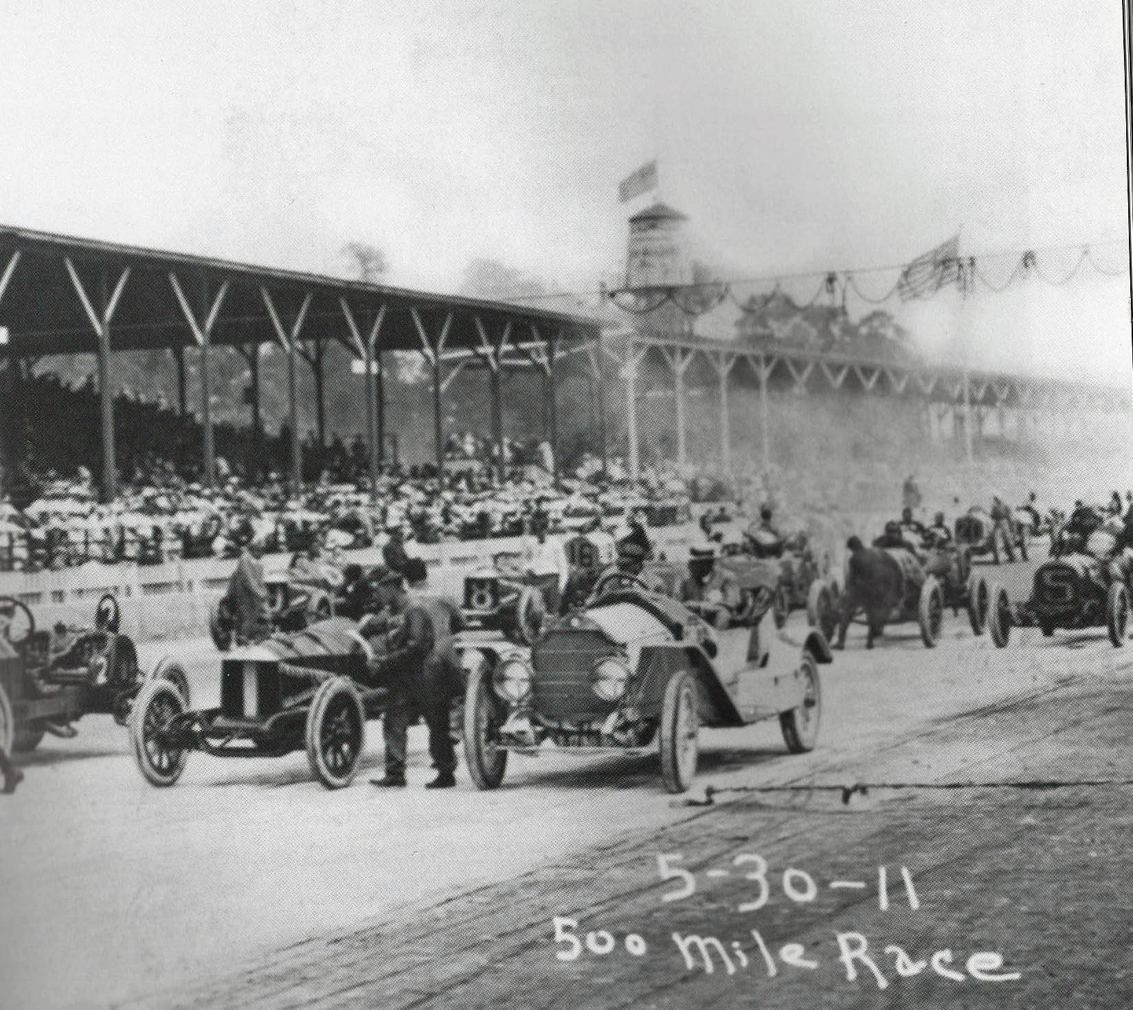 Vanderbilt Cup Races - Blog - Mystery Foto #5 Solved: 1911 Stoddard Dayton at the Indianapolis ...