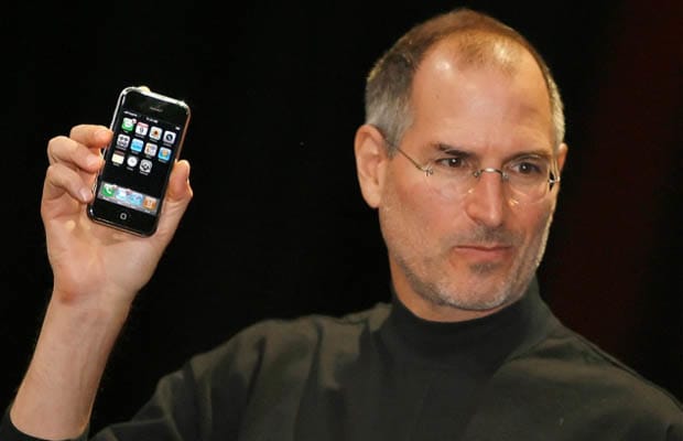 The iPhone Debut - The 25 Most Memorable Tech Moments in Pop Culture History | Complex