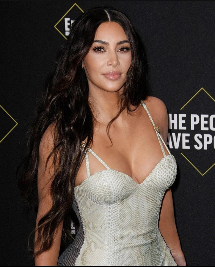 Kim Kardashian : Celebs