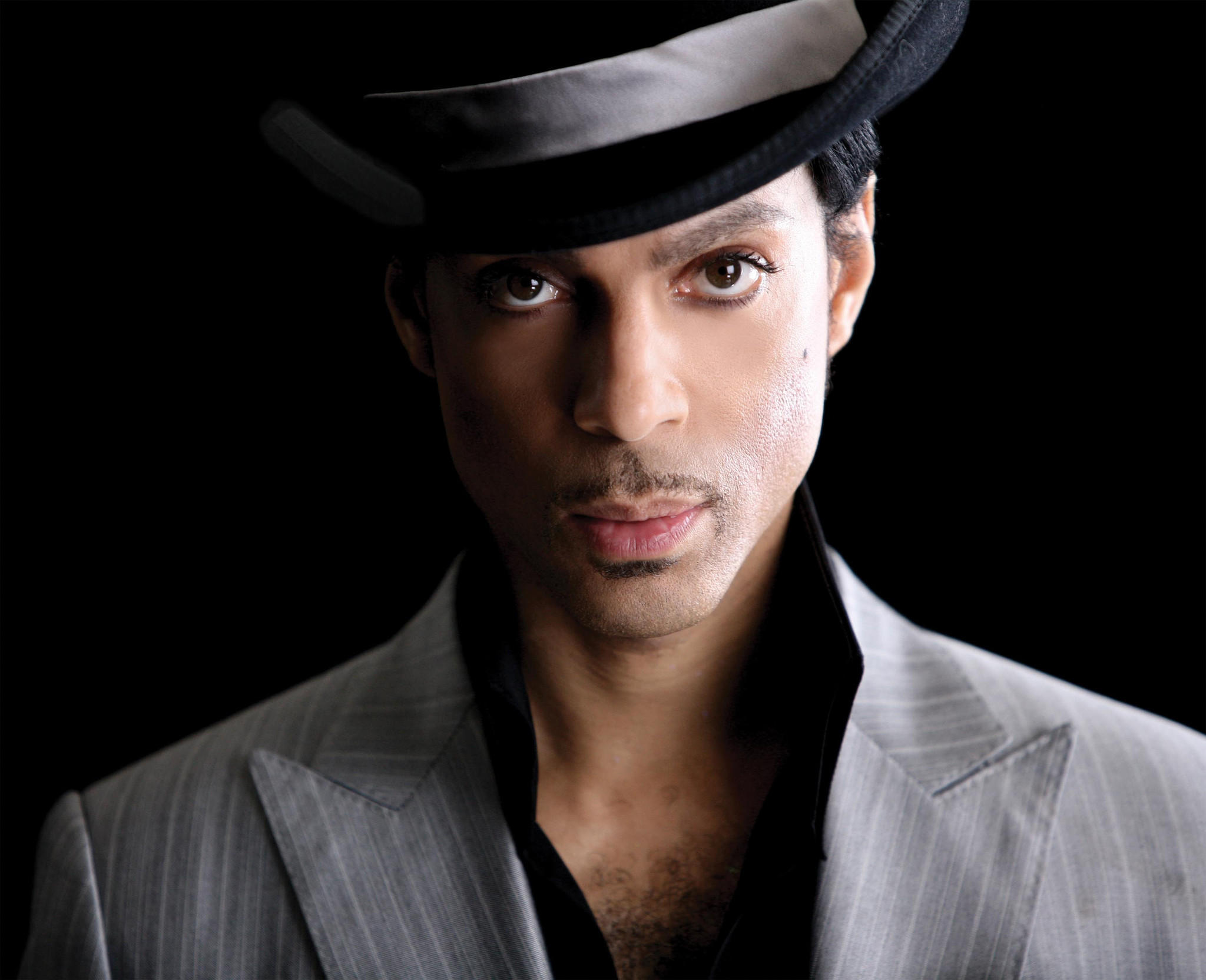 Prince 1958-2016 - CBS News