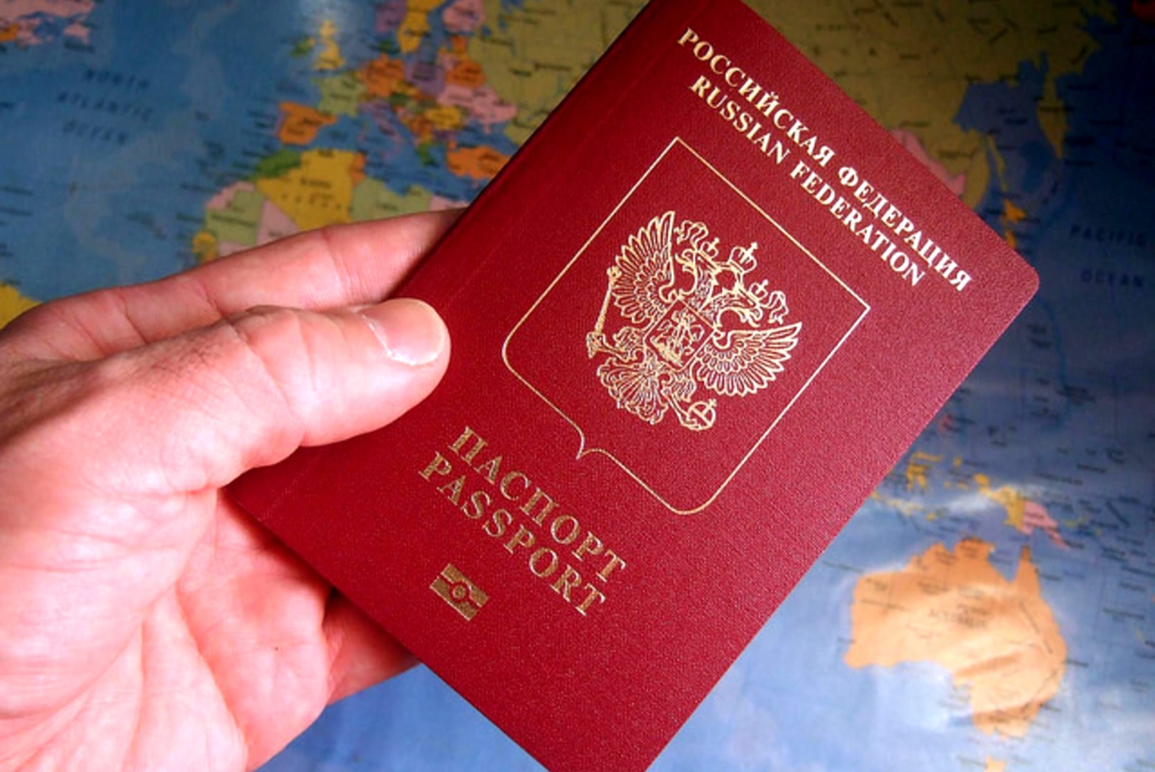 Шаг за шагом: как правильно оформить паспорт подростку