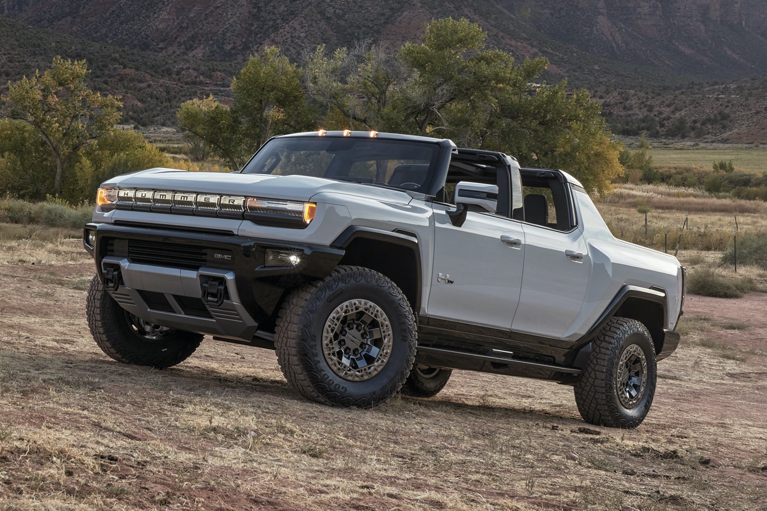 GMC Hummer EV Pickup Could Be Sold in Australia | GM Authority