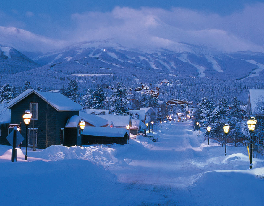 Skiing & Snowboarding Breckenridge Ski Resort - Colorado Ski Travel Guide