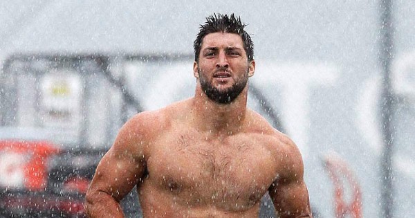 Tim Tebow: A Perfect Distraction For Philadelphia Eagles & Chip Kelly ...