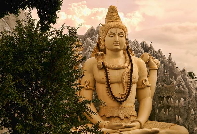 Mahamritunjaya Mantra Importance Statue of Shiva