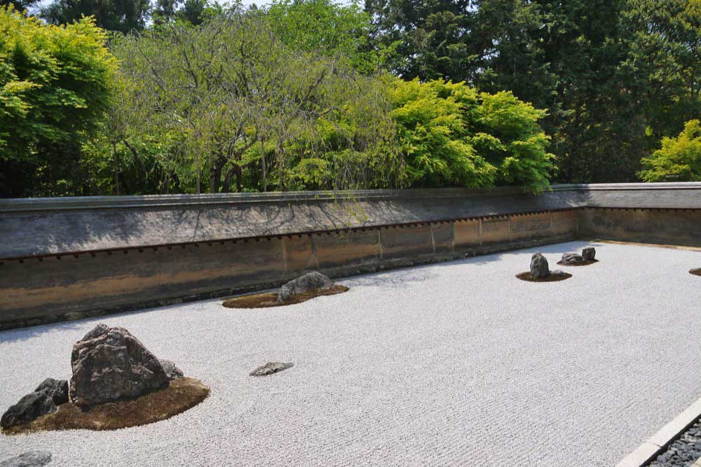 龍安寺の石庭 - 京都フリー写真素材集：京都の神社・寺院・観光地・世界遺産写真が無料！