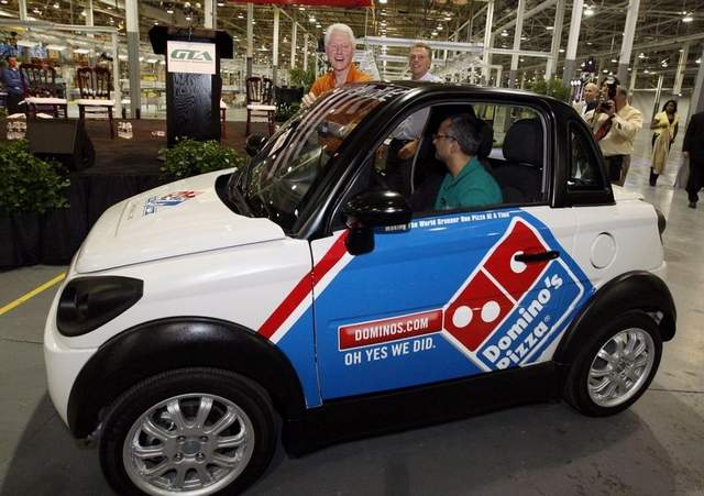 Domino’s Pizza Invests in Electric-Vehicle Fleet to Help Stores Recruit Drivers