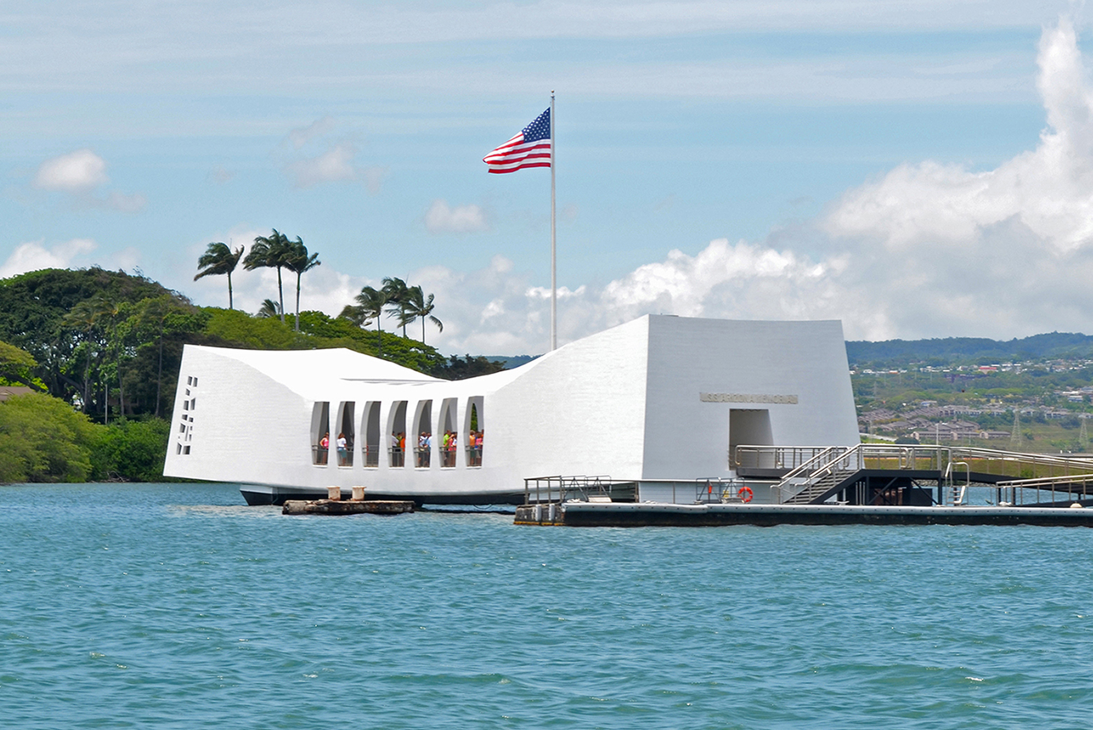 Pearl Harbor Tour Guide on Oahu | Hawaii.com