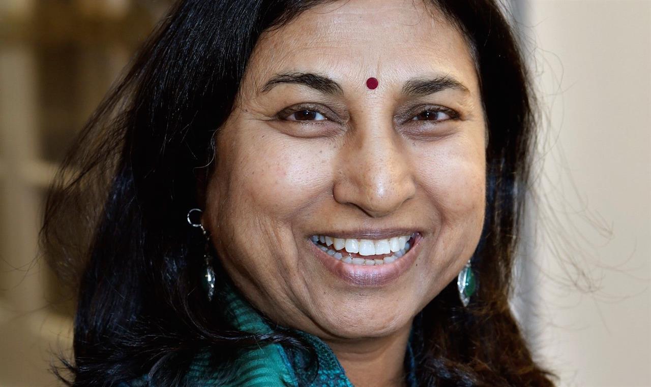 Bina Agarwal: «Diseguaglianze di genere, le cooperative di donne ...