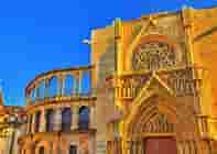 Learn more about Valencia Cathedral