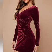 Alex Marie Dresses | Alex Marie Nwt Nikki V-Neck Long Sleeve Velvet Ruched Faux Wrap Dress, 6 | Color: Black/Red | Size: 6
