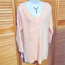 Venus Sweaters | V-Neck Eyelash Sweater Sz M | Color: Pink | Size: M