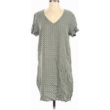 H&M Casual Dress - Shift V Neck Short Sleeve: Green Dresses - Women's Size 2