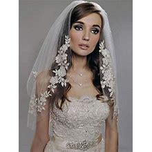 Bmirth 2 Tiers Bride Wedding Veil White Fingertip Length Bridal Tulle Hair Accessories With Flower Lace Edge And Comb
