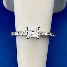 Stunning Vera Wang 14K White Gold Princess Cut Diamond Engagement Ring