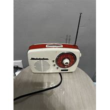 Studebaker Sb2603cr Am/Fm/Tv1/Tv2 Portable Radio Works