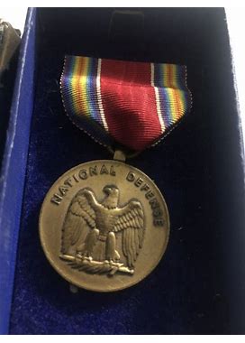 Military NATIONAL DEFENSE Merit WW2 US Military Pin Ribbon Award Medal Vintage