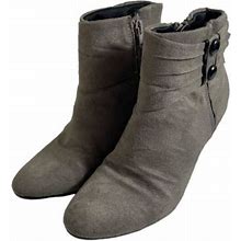 Lifestride Ankle Boot Woman's Sz 6m Yesterday Gray Button Accent 2.75"