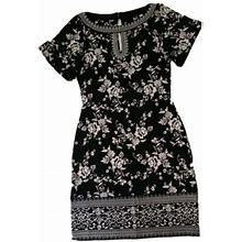 White House Black Market Embroidered Floral Short Sleeve Shift Dress
