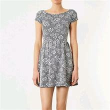 Topshop Petite Dresses | Topshop Petite Short Sleeve Skater Dress Sz Usa 2 | Color: Black/White | Size: 2