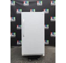 Frigidaire FFRU17B2QW Laboratory Refrigerator 16.6Cf 120V FULLY TESTED