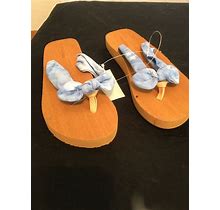 Maurices Womans Leah Fabric Tie Dyed Strp Flip Flop Blue Cushioned Insole 7m NWT