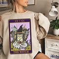Gildan Witch Tarot Sweatshirt, Frog Shirt, Goblincore Clothing, Cottagecore Sweatshirt - New Women | Color: Beige | Size: M