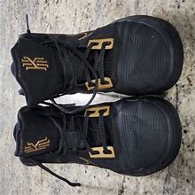 Nike Shoes | Nike Kyrie Flytrap 4 Basketball Shoes Men's Size 7.5 | Color: Black/Gold | Size: 7.5