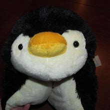 NEW 2010 Pillow Pets Signature Playful Penguin Stuffed Animal Plush Toy NWT
