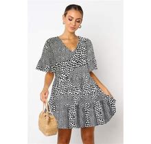 Women's V-Neck Loose Fashionable A-Line Dress, Black And White Stone Pattern / XL