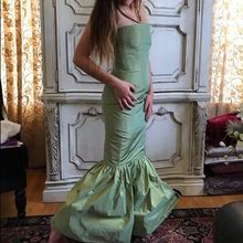 Sylvia Heisel Dresses | Mermaid Gown Vtg Fishtail Maxi 100% Sea Foam Silk By Sylvia Heisel Like New Sz S | Color: Green | Size: 8