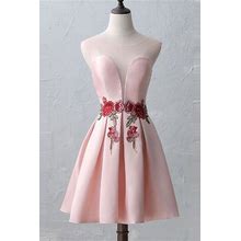 Light Pink Sleeveless Knee Length Homecoming Dress With Floral Appliqu