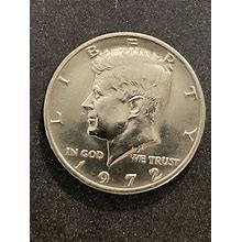 1972 Kennedy Half Dollar Coin - No Mint Mark - Collectible US Currency