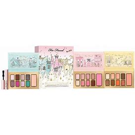 (Limited Edition) Too Faced Christmas Around The World Makeup Set