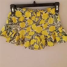 Boohoo Petite Shorts | Boohoo Lemon Print Shorts | Color: Green/Yellow | Size: 0