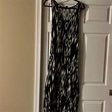 H&M Dresses | H&M Maxi Xs Black And White V Neck Tie In The Back Dress | Color: Black/White | Size: Xs