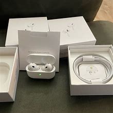 Apple Headphones | Airpod Pro 2nd Generation With Noise Cancellation | Color: White | Size: Os