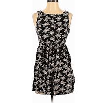 Crush Casual Dress - Mini Scoop Neck Sleeveless: Black Floral Dresses - Women's Size Small