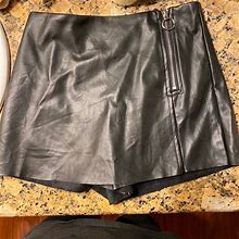 FOREVER 21 Leather Skort - Women | Color: Black | Size: S