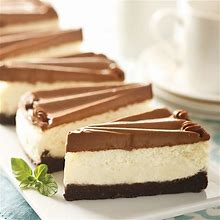 Brownie Cheesecake - 10" Cake, Serves 12 - Gourmet Desserts Shipped