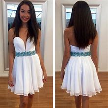 Lovely Strapless A-Line White Short Chiffon Dress With Beaded Waist