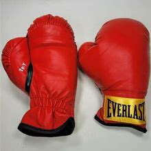 Everlast Traditional Red Laceless Youth Boxing Training Gloves 7Oz