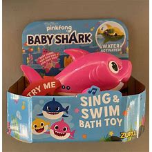 PINK Baby Shark ZURU MOMMY Robo Alive Water Activated Sing & Swim Bath Toy