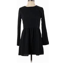 Boohoo Casual Dress - Fit & Flare Crew Neck Long Sleeve: Black Solid Dresses - Women's Size 1