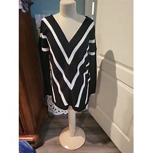 Venus Womens Black Striped Comfort Vneck Knitted Long Sleeve Sweater Size M NWOT