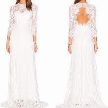 Alexis Dresses | Alexis Akira Lace Maxi Gown In White | Color: White | Size: 6