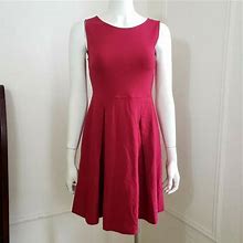 Lark & Ro Dresses | Lark & Ro Sleeveless Crew Neck Pleated Dress Sz 4 | Color: Red | Size: 4