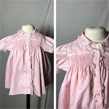 Vintage 1950S Or 60S Cherubs Baby Girl's Pale Pink Button Front Dress Smocked Bodice Peter Pan Collar Lace Embroidery Trim Size 12 Months