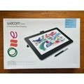 Wacom One Creative Pen Display For Drawing Tablet 13.3" Screen