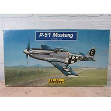 HELLER Vintage Mustang P-51 1:72 Scale Model Airplane